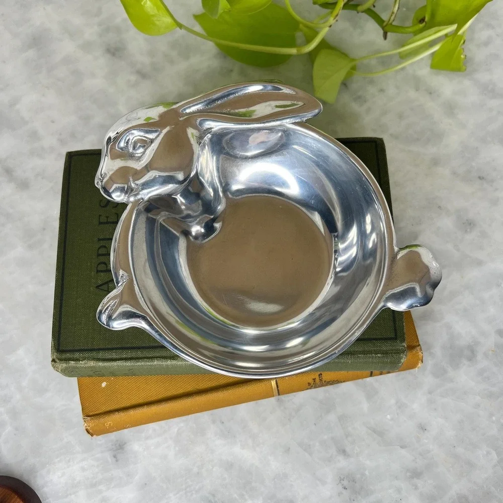 Arthur Court Designs Bunny Childrens Bowl Aluminum Rabbit Dish 6 Inch